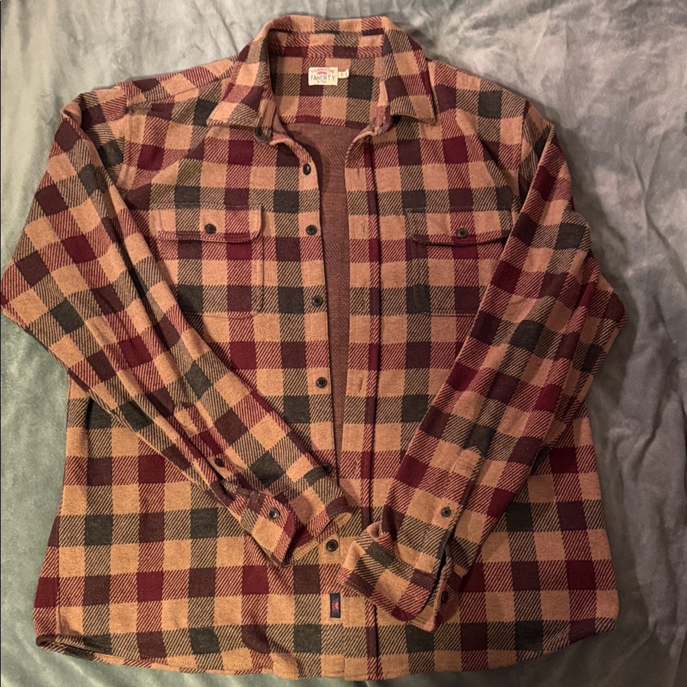 Faherty men’s Burgundy and Tan Checkered flannel